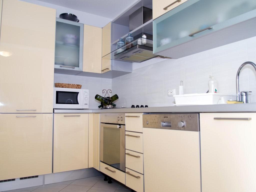 Apartment Mlinarevic Makarska Exterior photo
